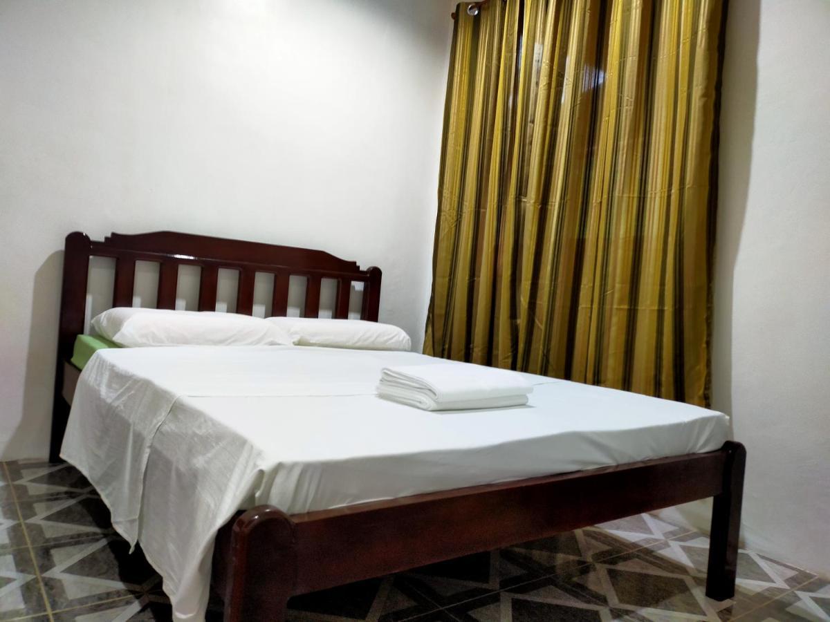 Pacifico Seaside Lodge Moalboal Kültér fotó