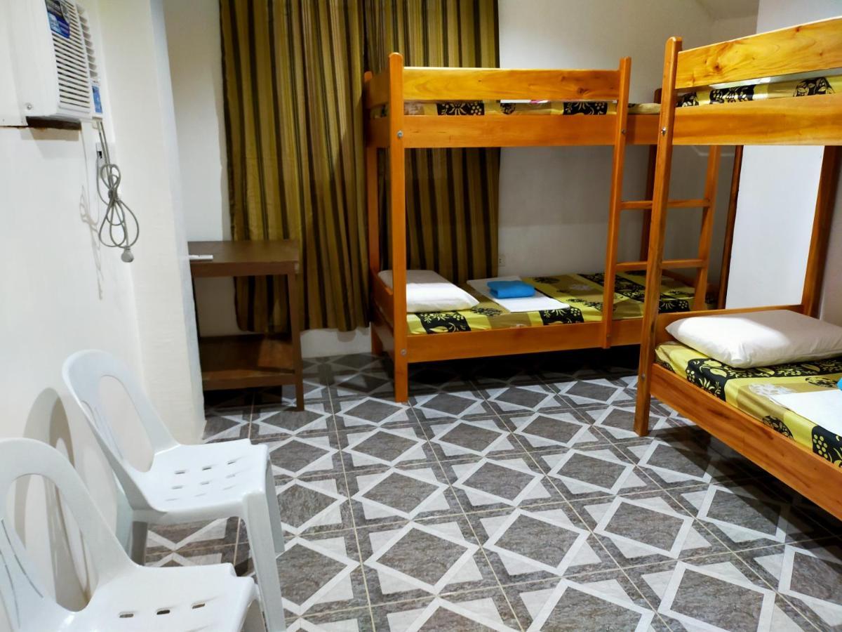Pacifico Seaside Lodge Moalboal Kültér fotó